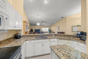 10 - 8408 Terrace Meadows Ct, Temple Terrace, FL 33637