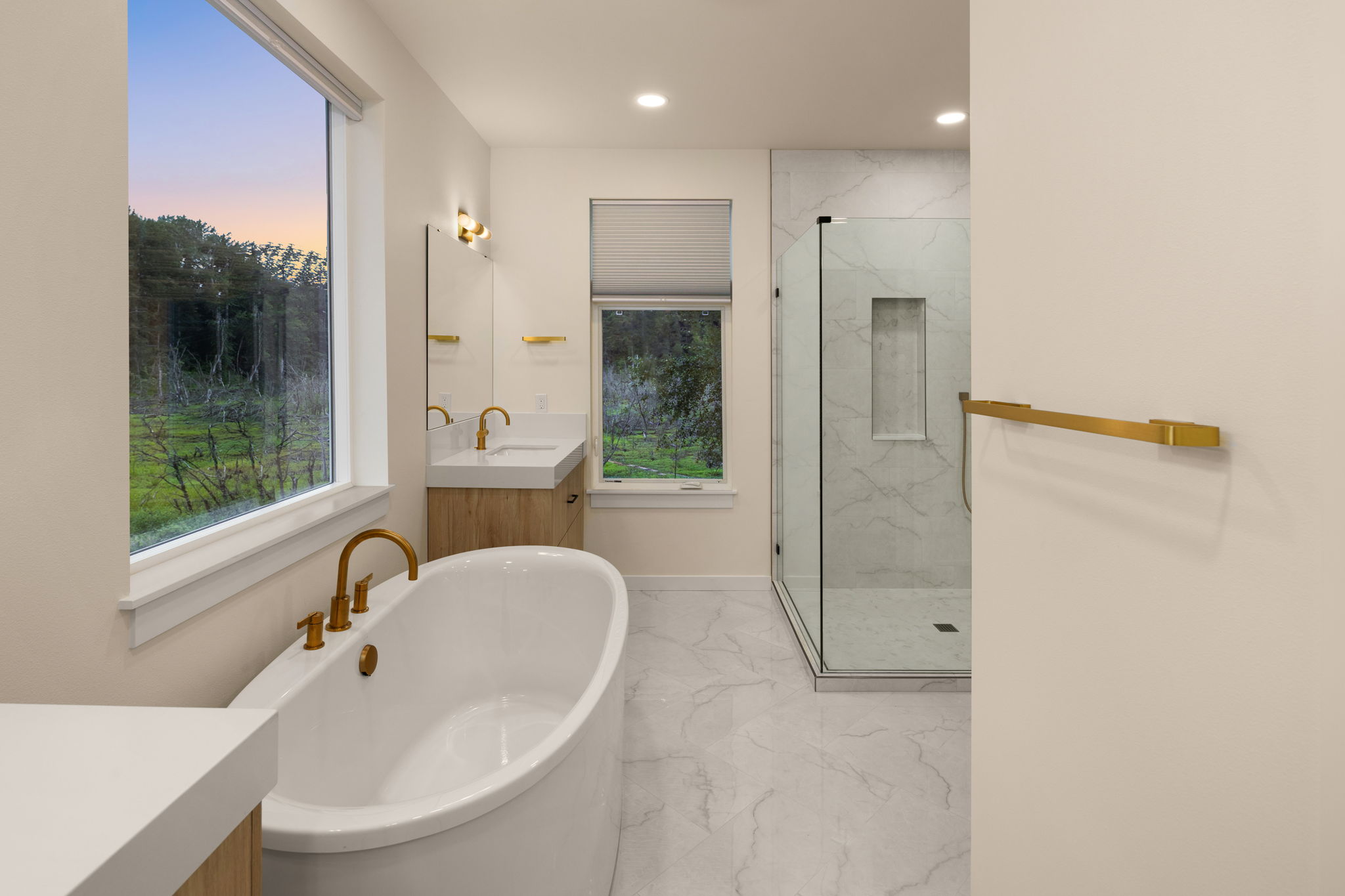  Photo 70