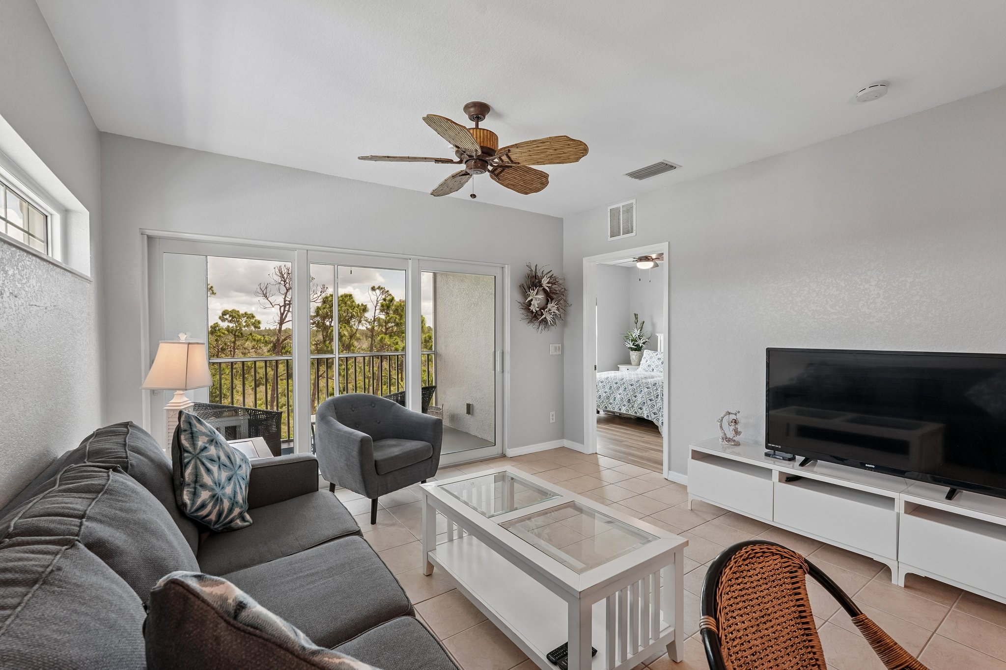 Placida Rd 405-S3005-009.jpg
