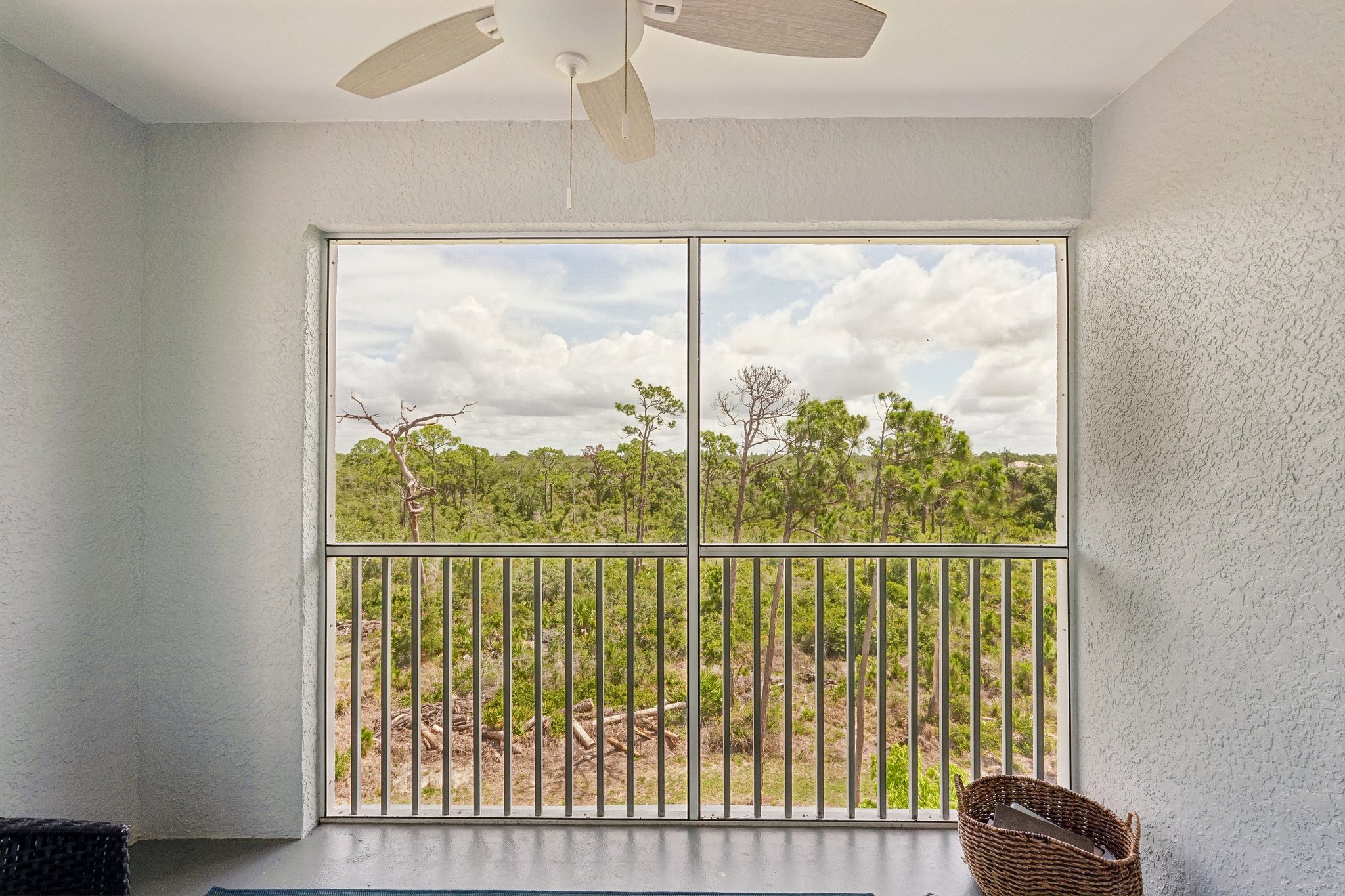Placida Rd 405-S3005-029.jpg