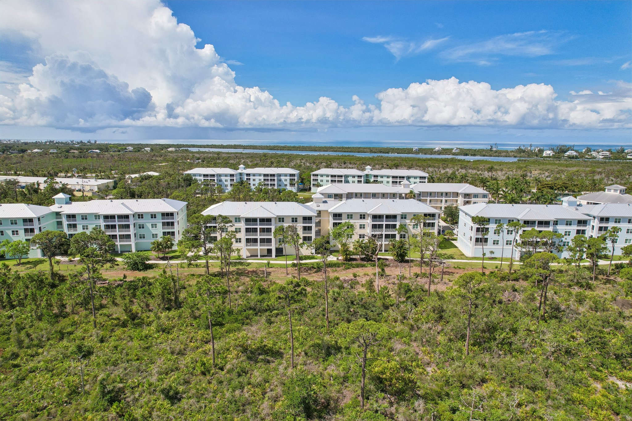 Placida Rd 405-S3005-038.jpg