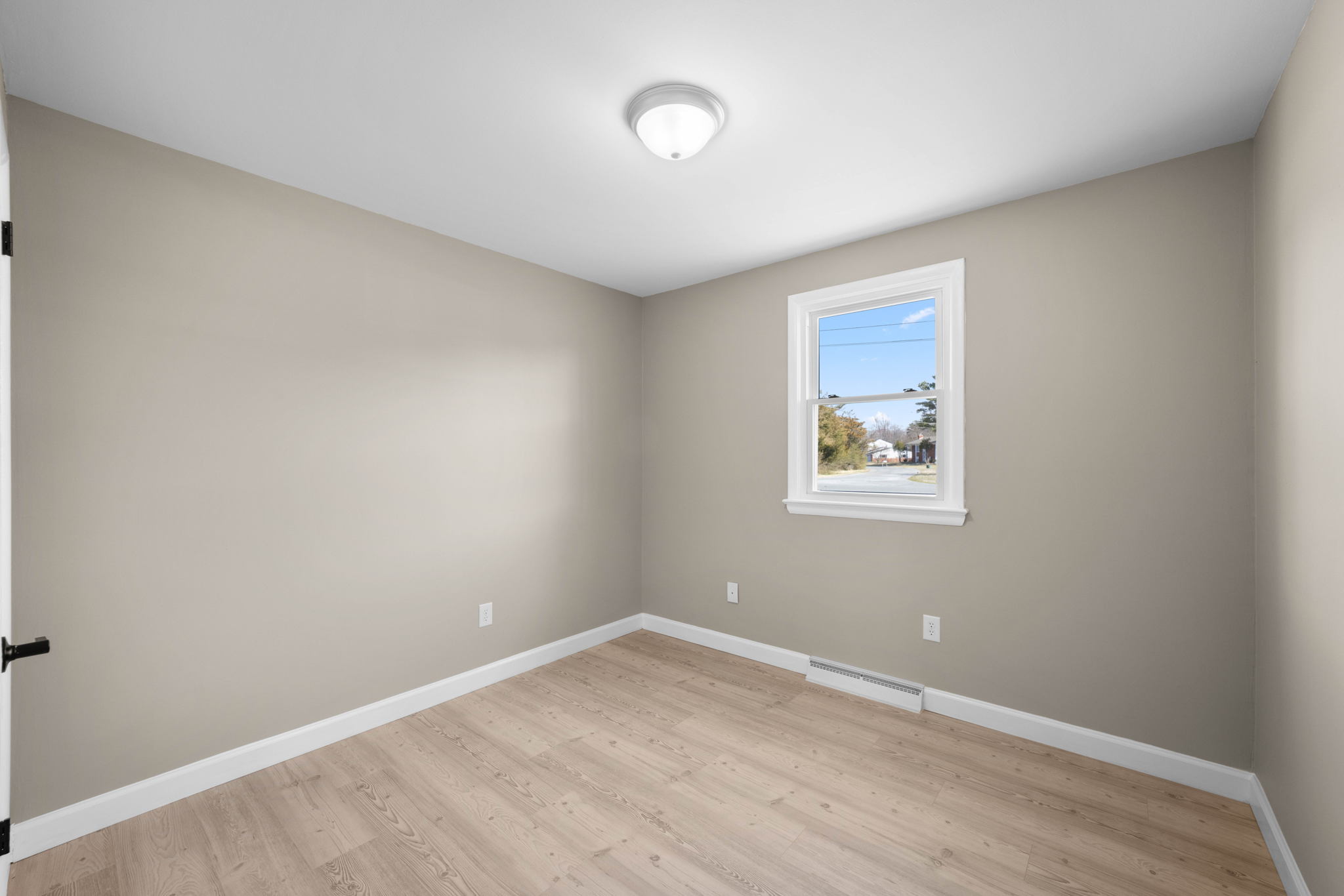 bedroom upper-24