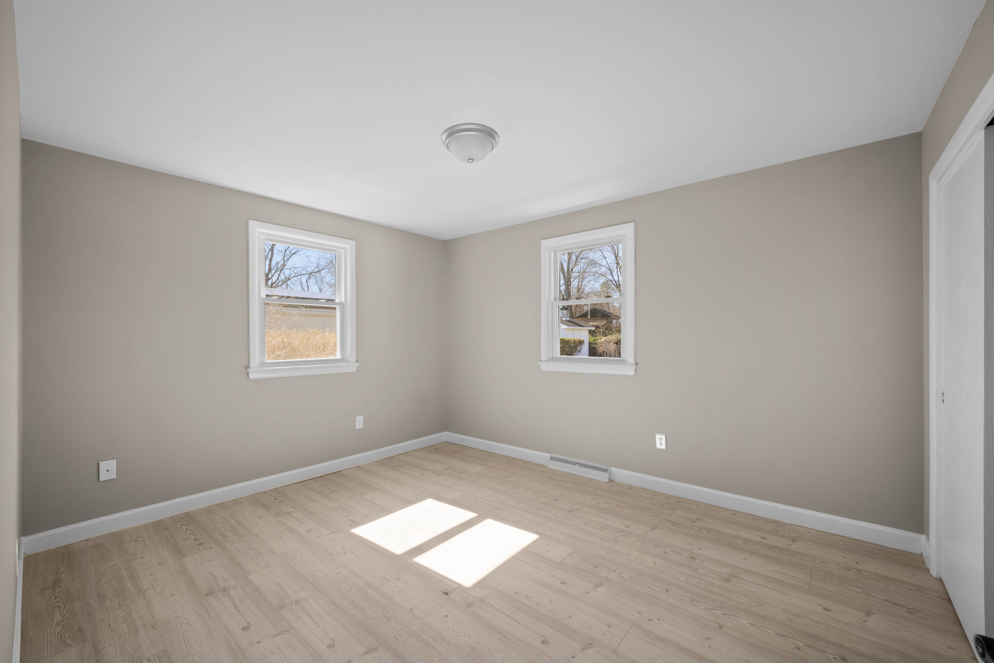bedroom upper-22