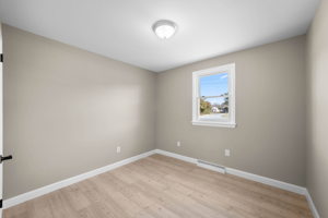 bedroom upper-24