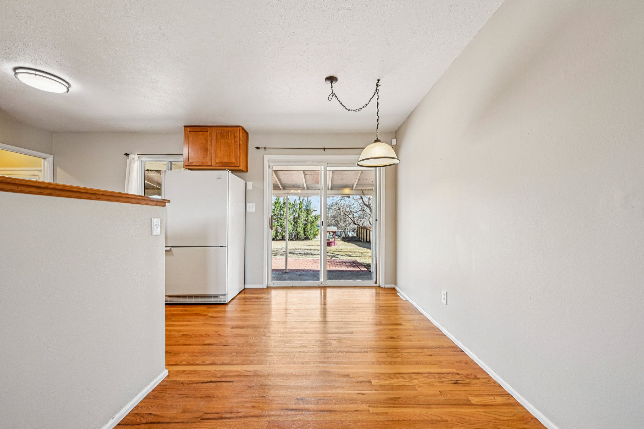 Bronco Rd-S1103-012.jpg