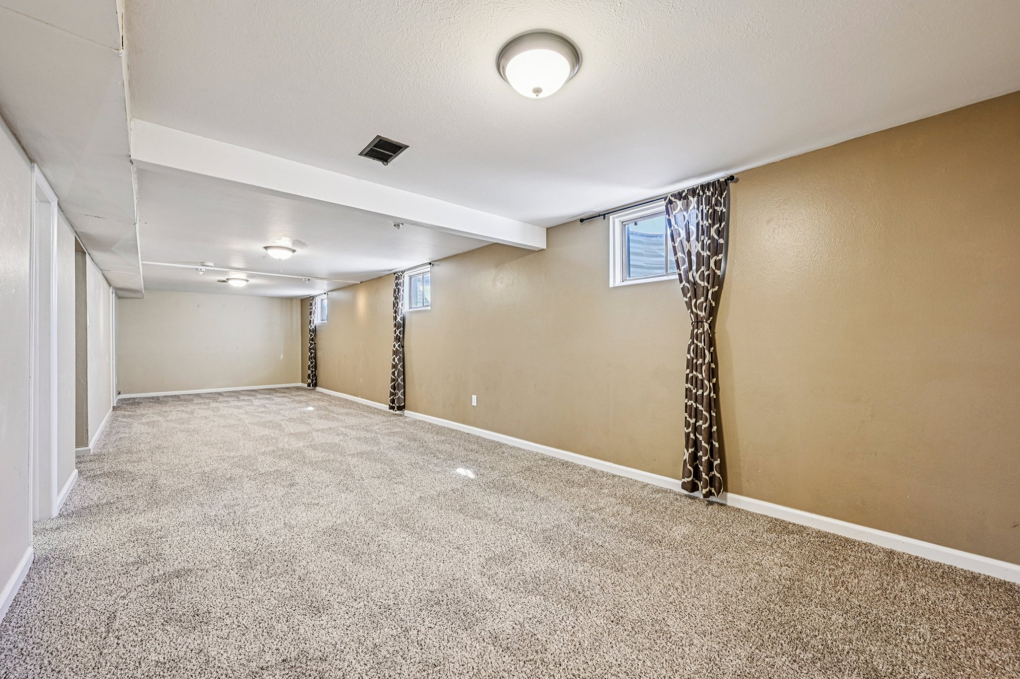 Bronco Rd-S1103-029.jpg