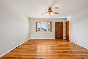 Bronco Rd-S1103-008.jpg