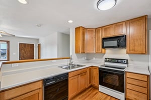 Bronco Rd-S1103-015.jpg