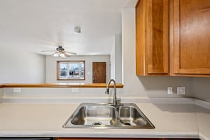 Bronco Rd-S1103-018.jpg