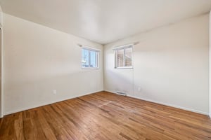 Bronco Rd-S1103-024.jpg