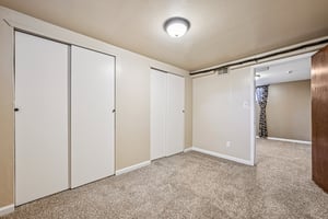 Bronco Rd-S1103-034.jpg