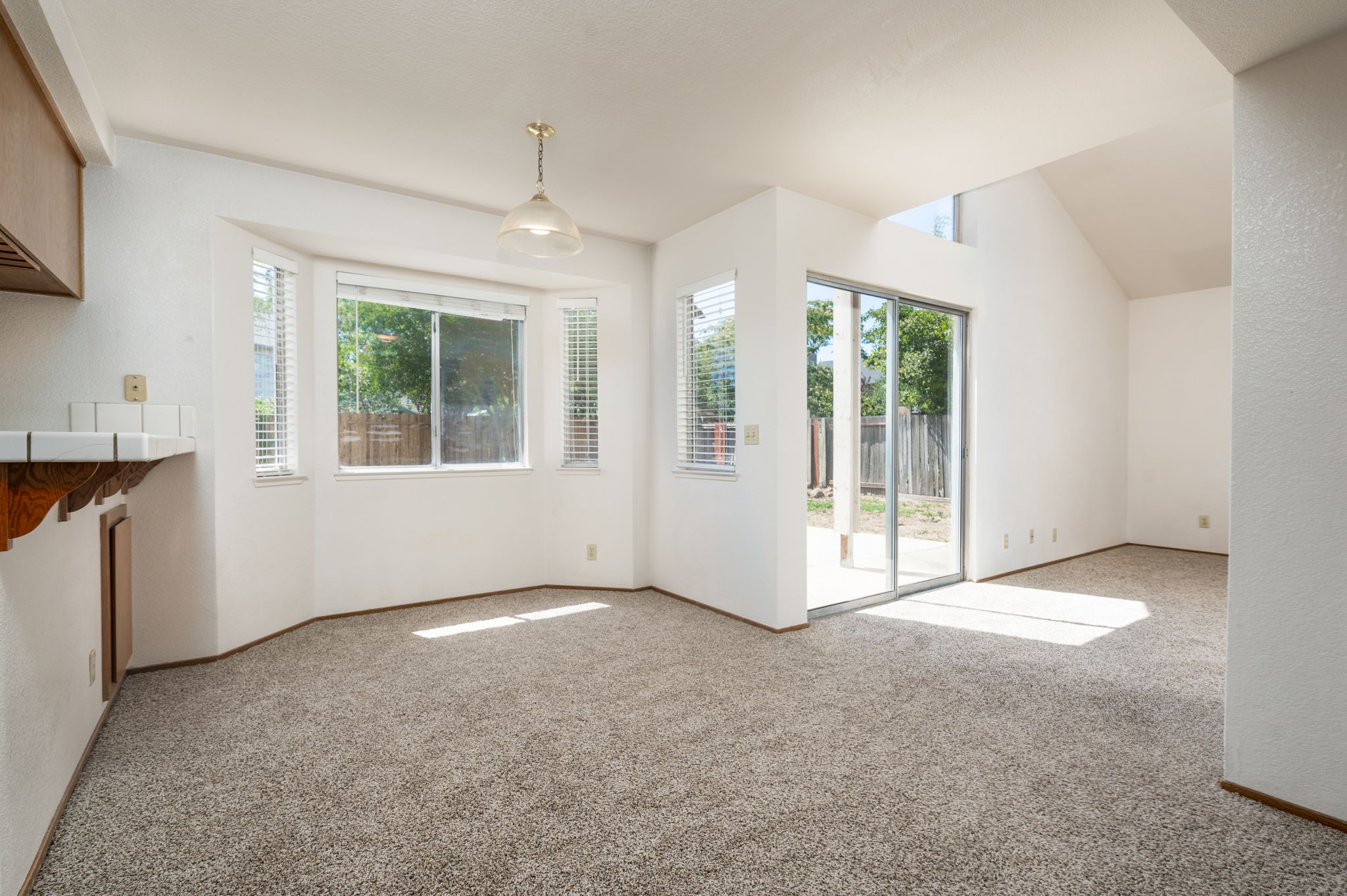 8410 Auberry Drive, Sacramento, CA 95828, US Photo 9