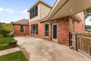  Photo 48