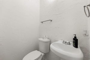 Photo 39