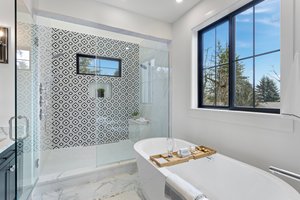 Dreamy Double Showers & Freestanding Tub
