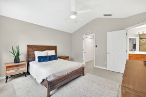 Primary Bedroom 4 of 4