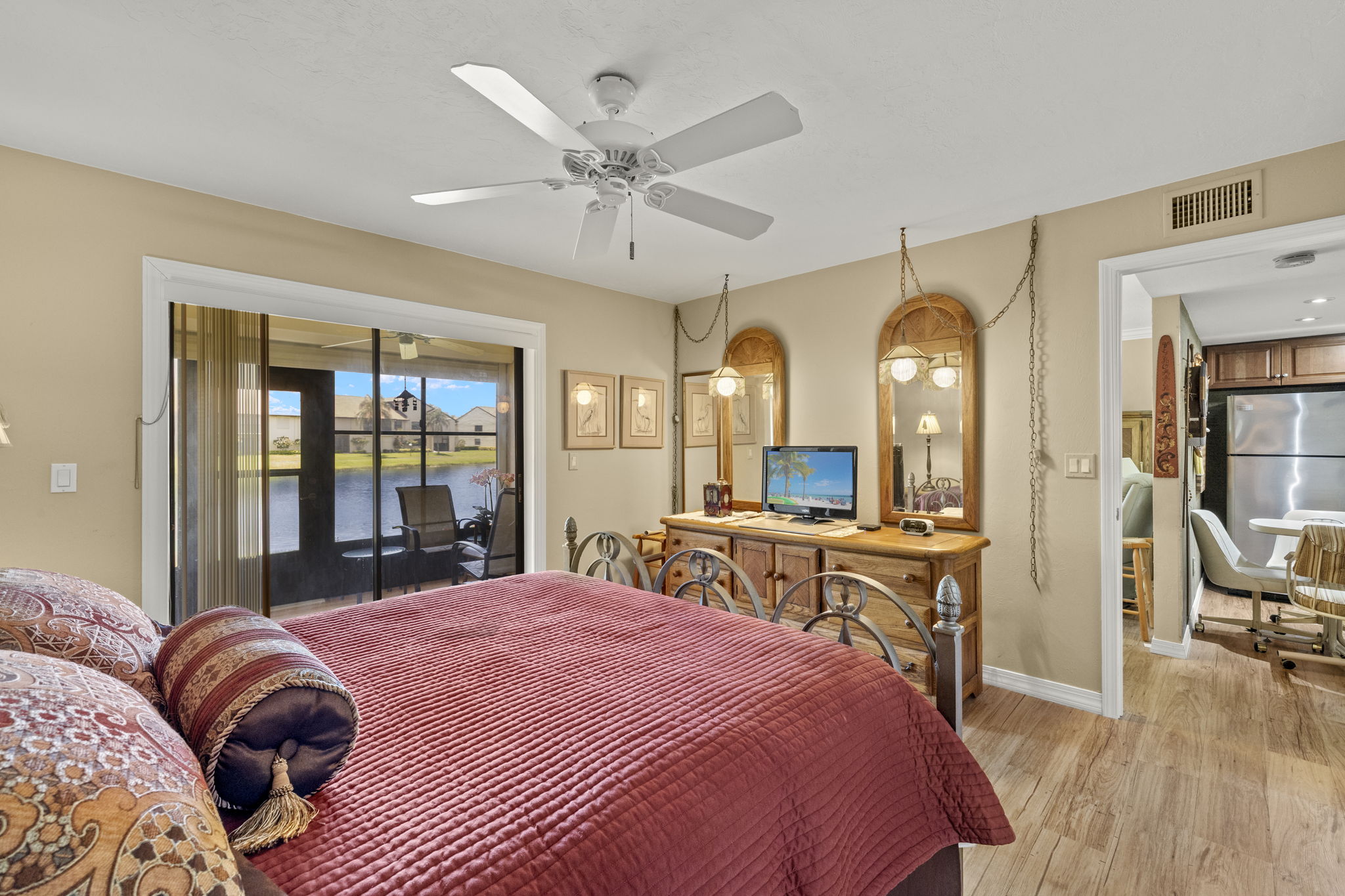 Primary Bedroom 4 of 4