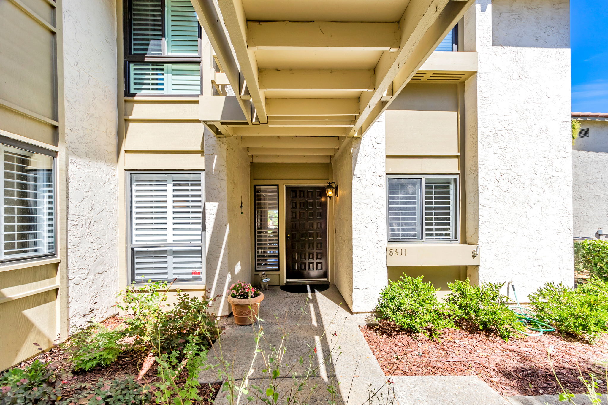 005_8411 Chenin Blanc Ln