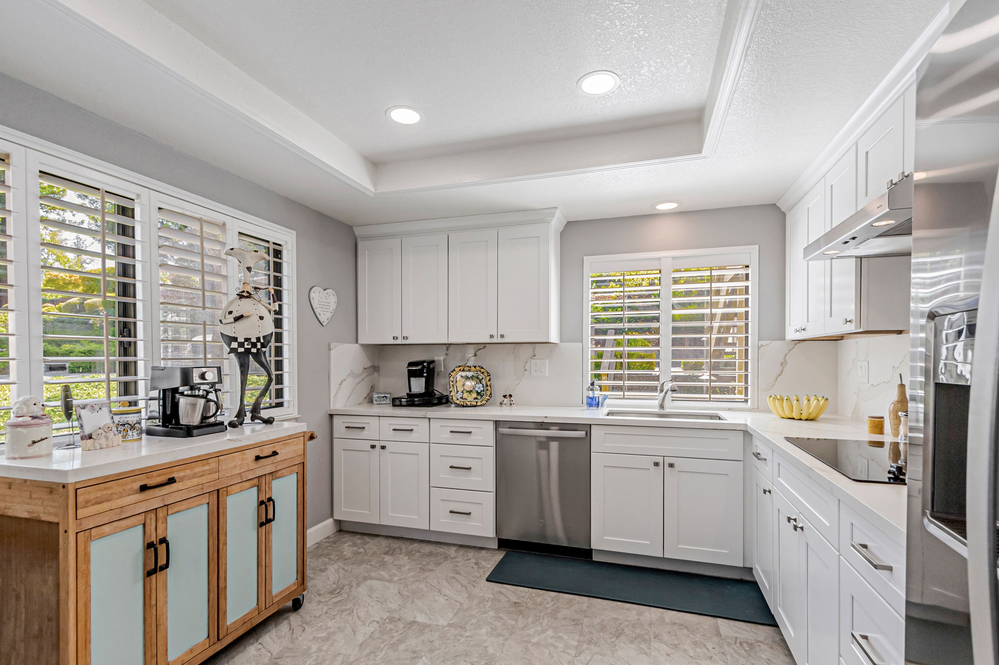 013_8411 Chenin Blanc Ln