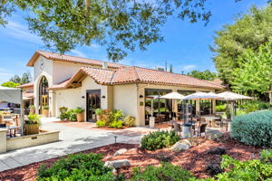 039_8411 Chenin Blanc Ln