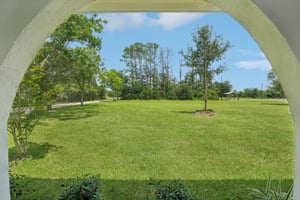 Avenue L-0606-055.jpg