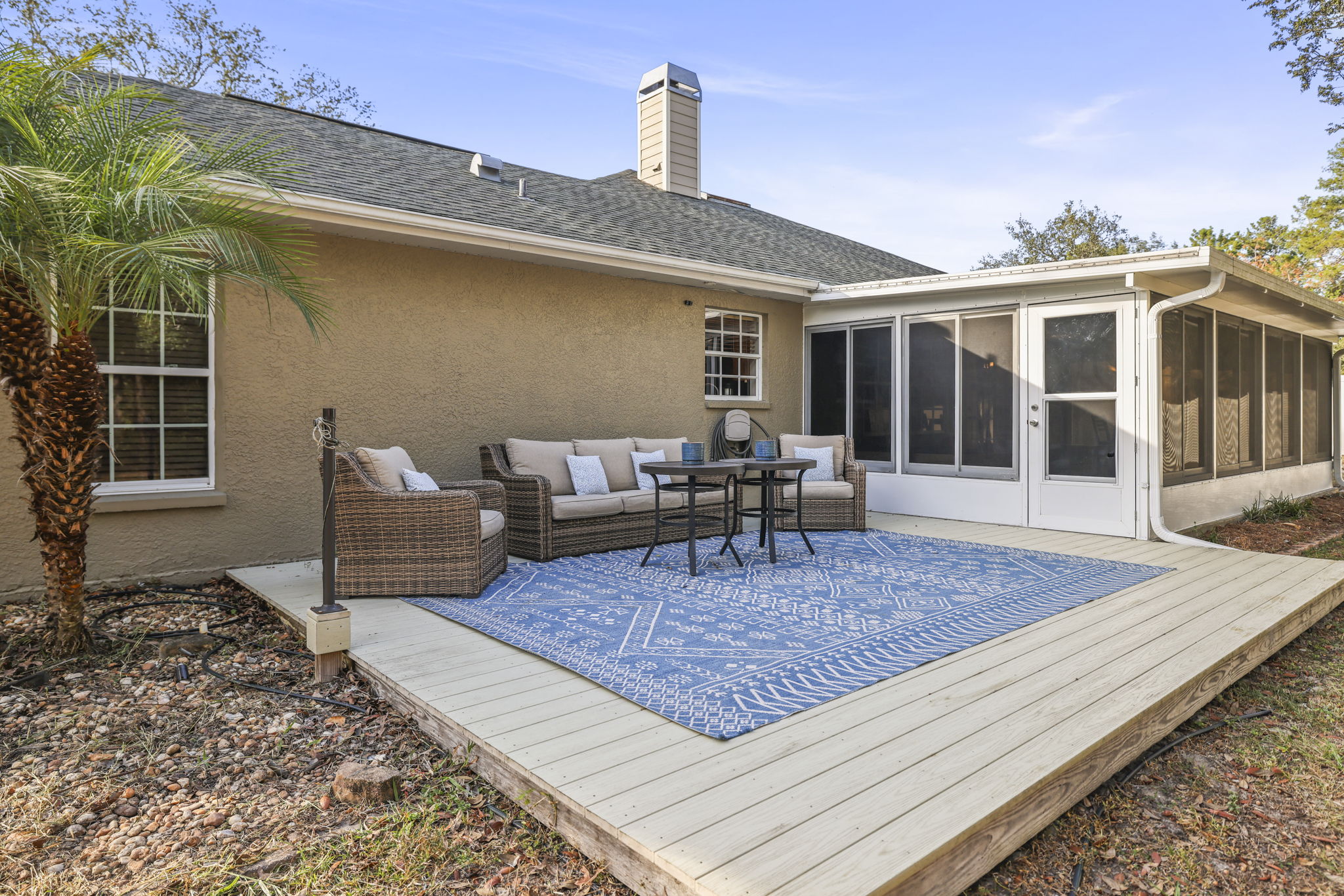 Back Porch - 495A4459