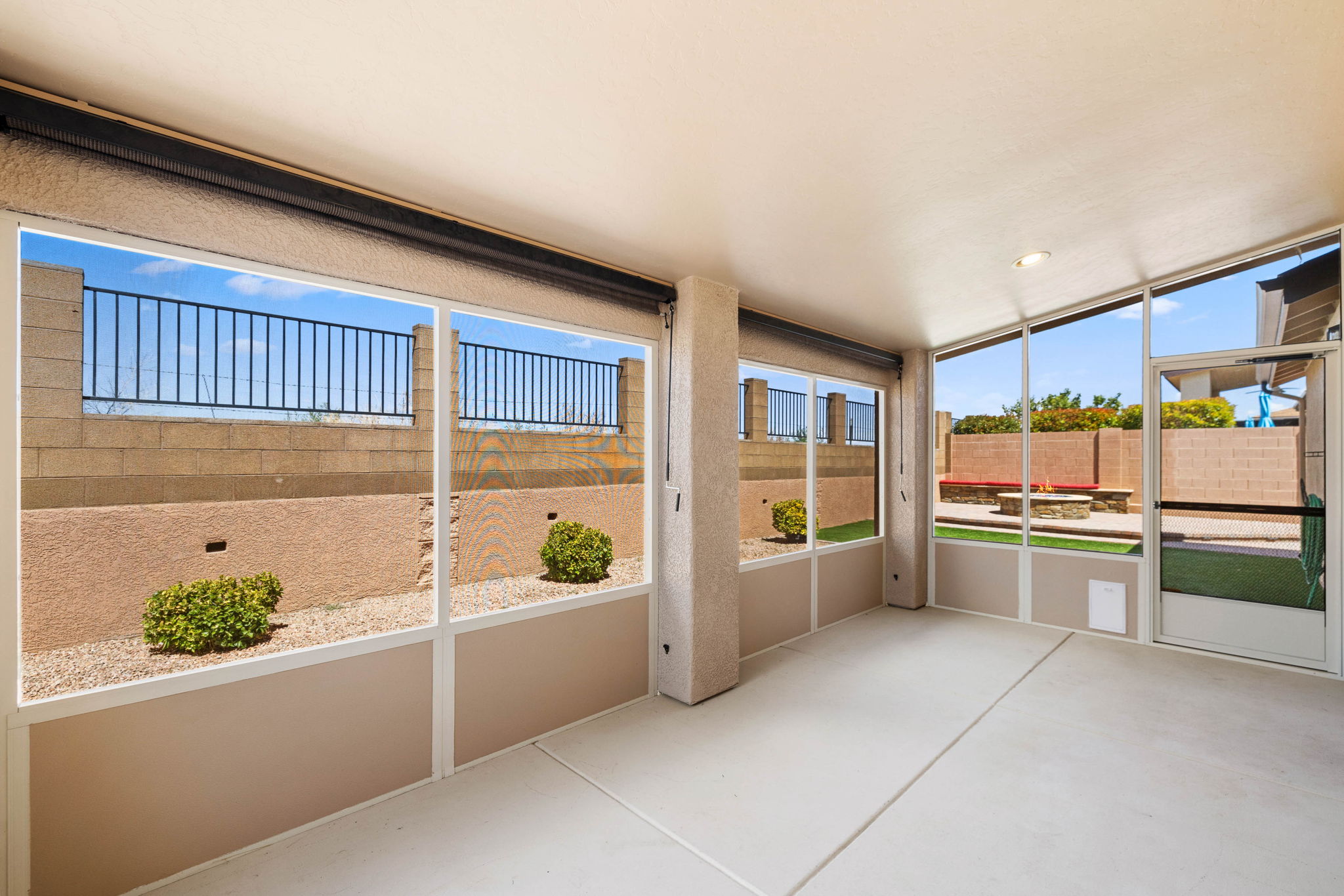 Arizona Room (2)