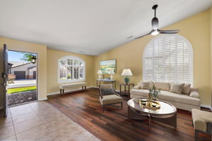 Living Room VS