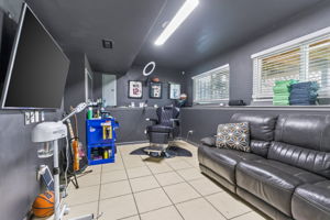 8412 NE 115th Terr-033