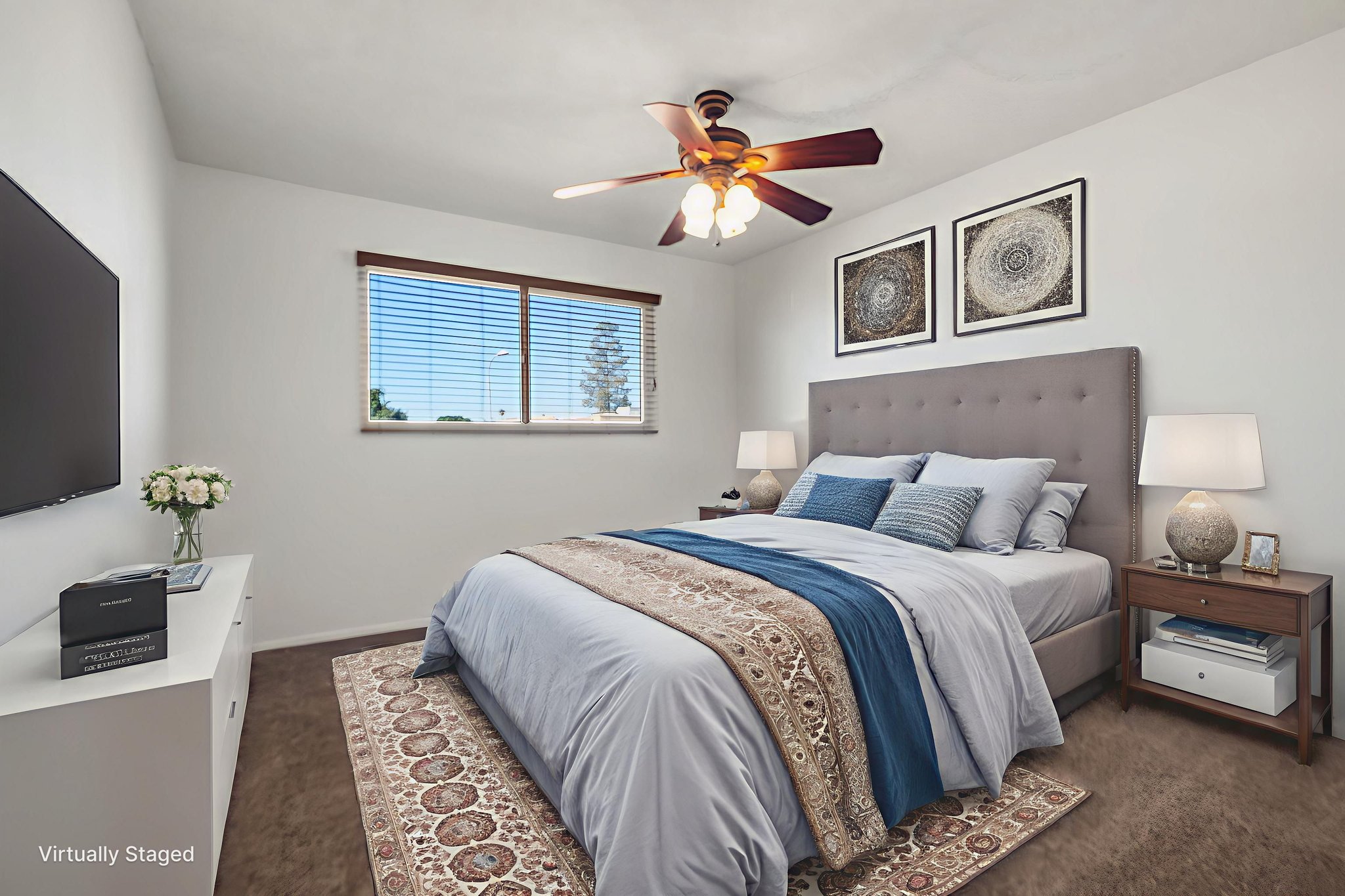 Done-32 virtually staged.jpeg