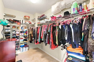  Photo 37