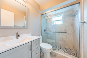 Bathroom 2a