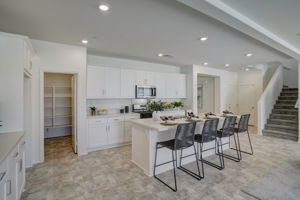 Brotchie Ln-007