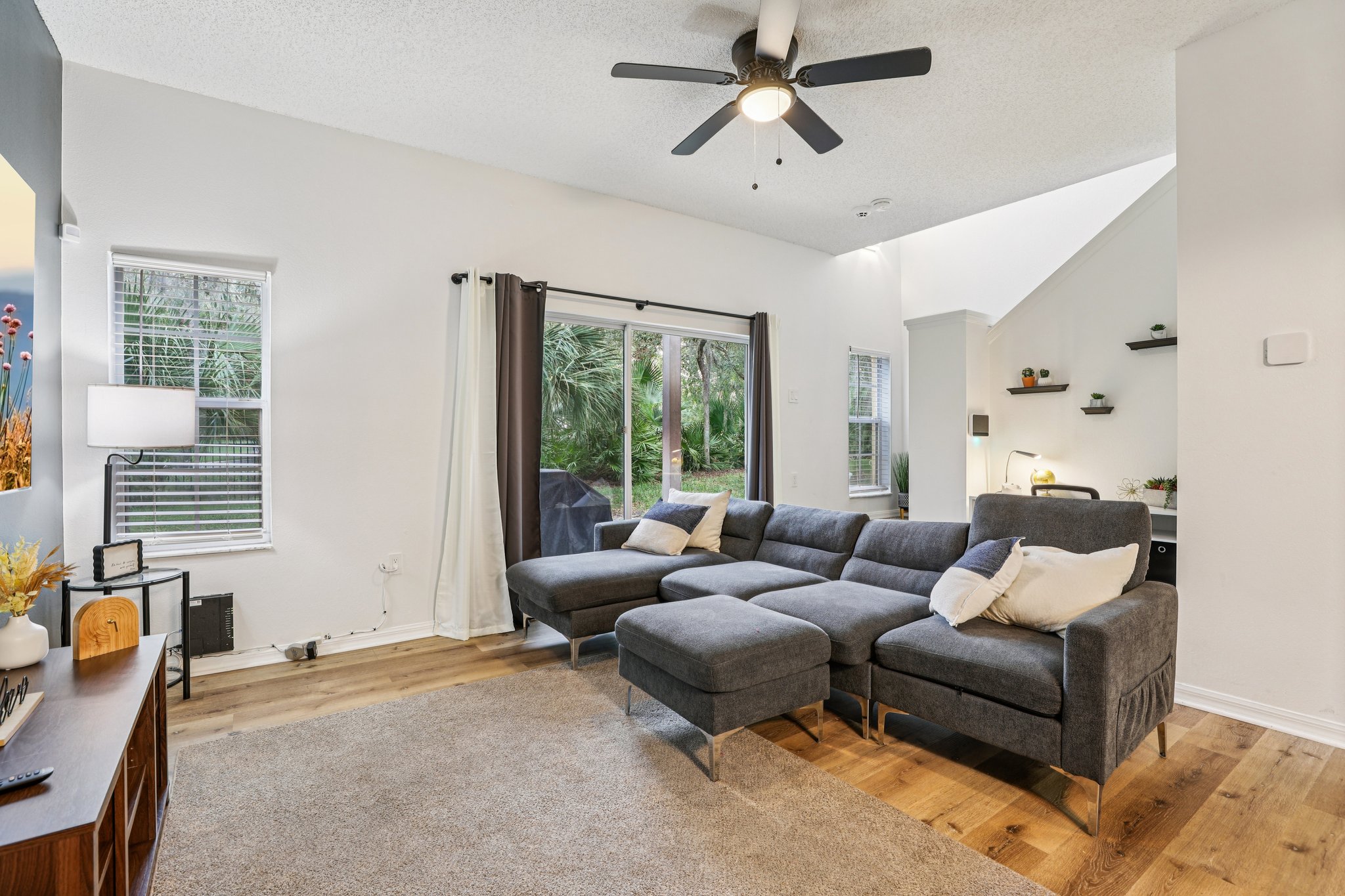 Crystal Cove Loop-S1112-007.jpg