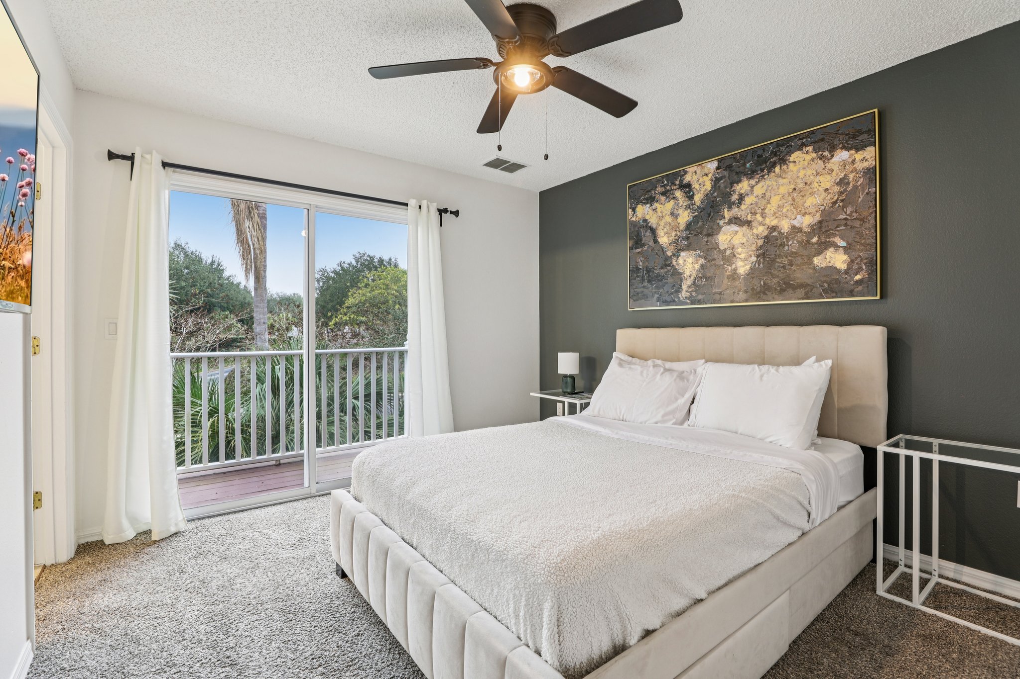 Crystal Cove Loop-S1112-025.jpg