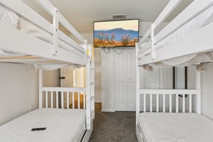 Crystal Cove Loop-S1112-020.jpg