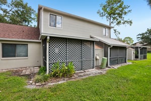 Laurelon Pl-S1208-043.jpg