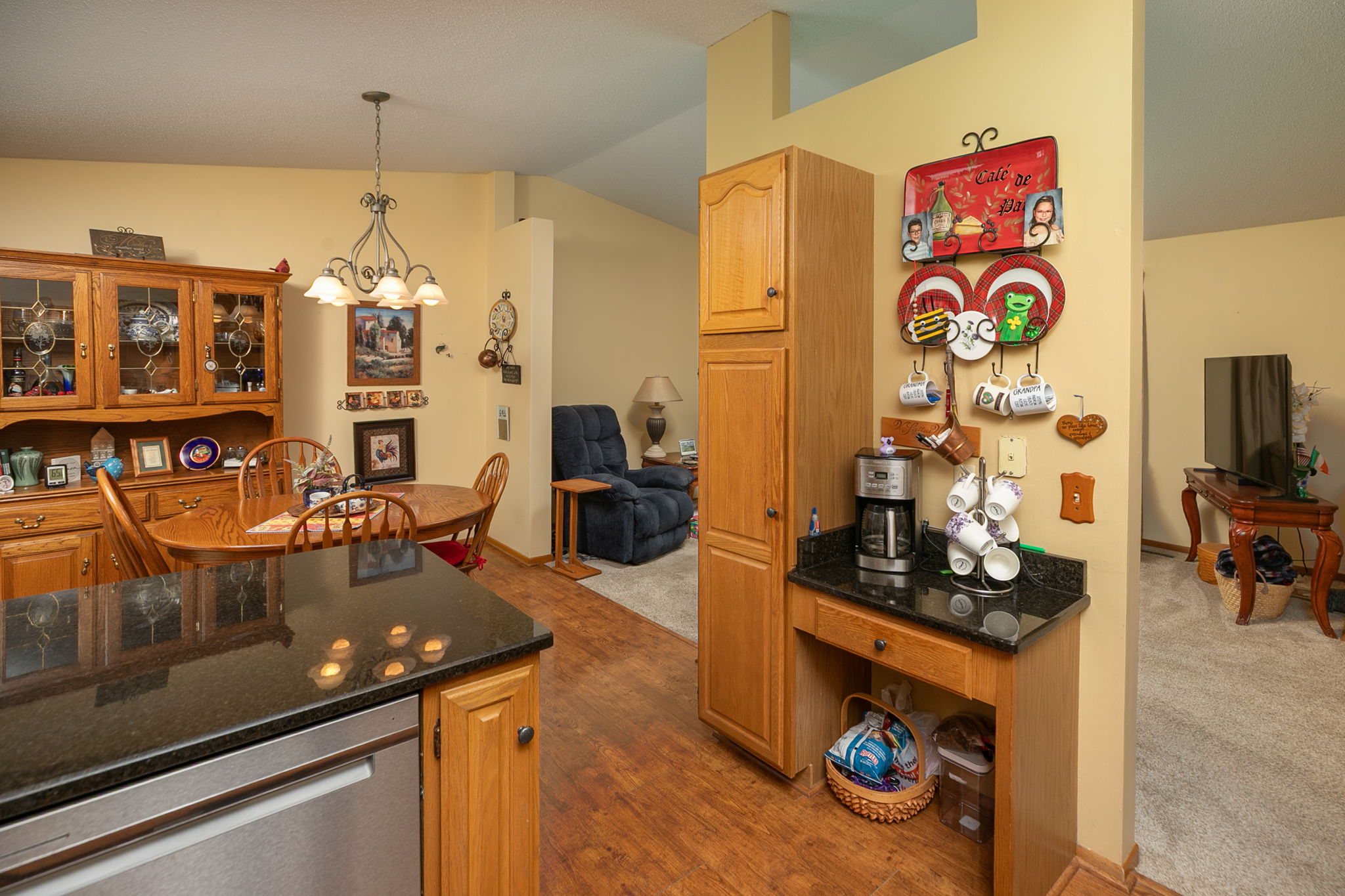 14-Kitchen