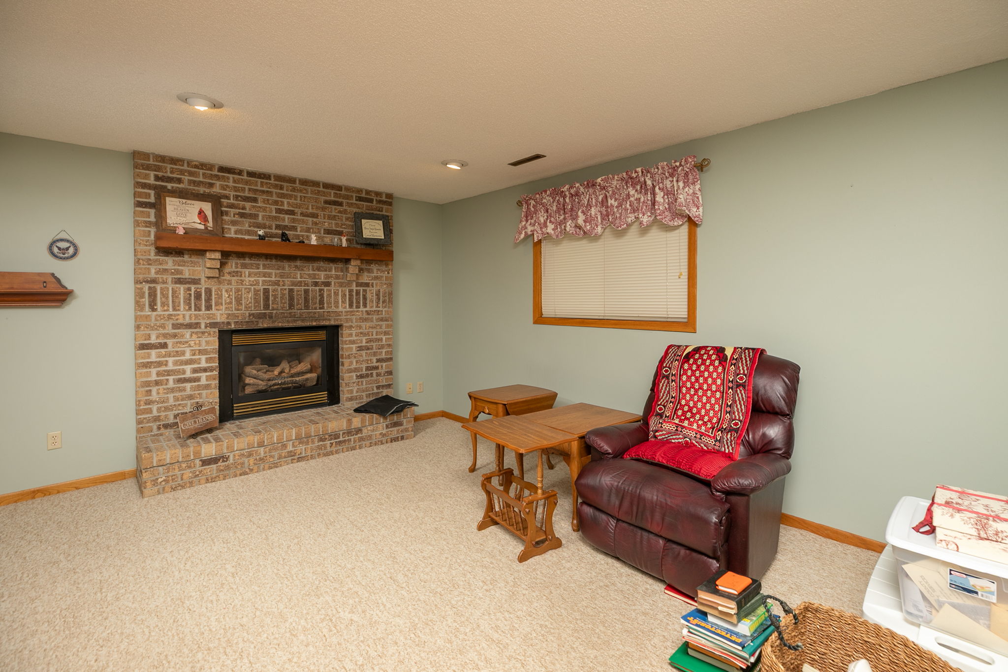 20-Family Room