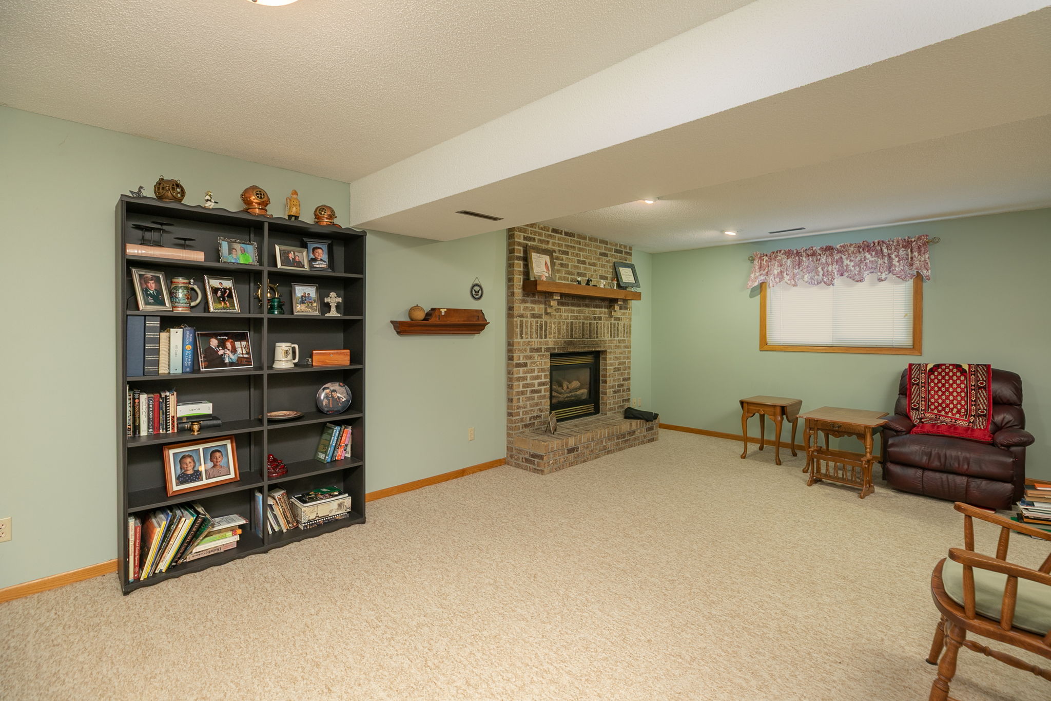 24-Family Room