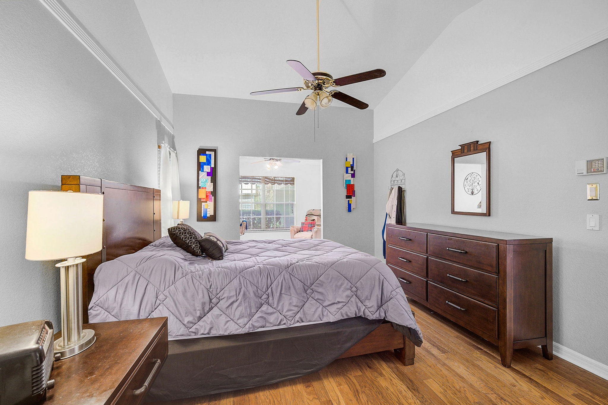 8420 Bessemer Ave-21