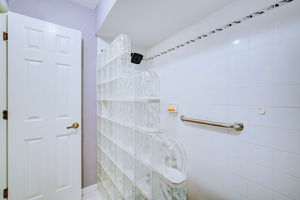8420 Bessemer Ave-27