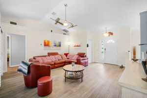 8420 Bessemer Ave-8