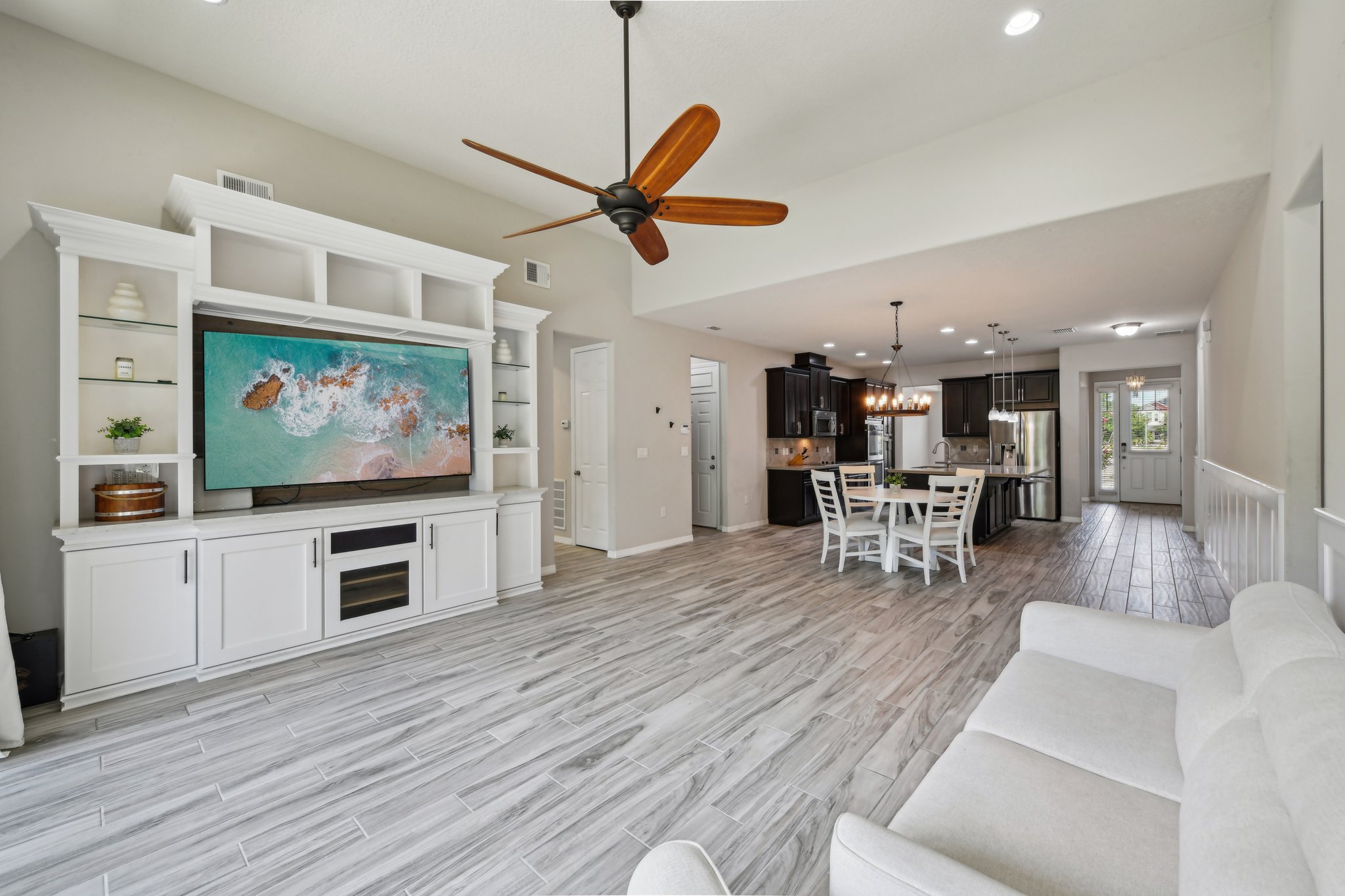 Corkfield Ave-008.jpg