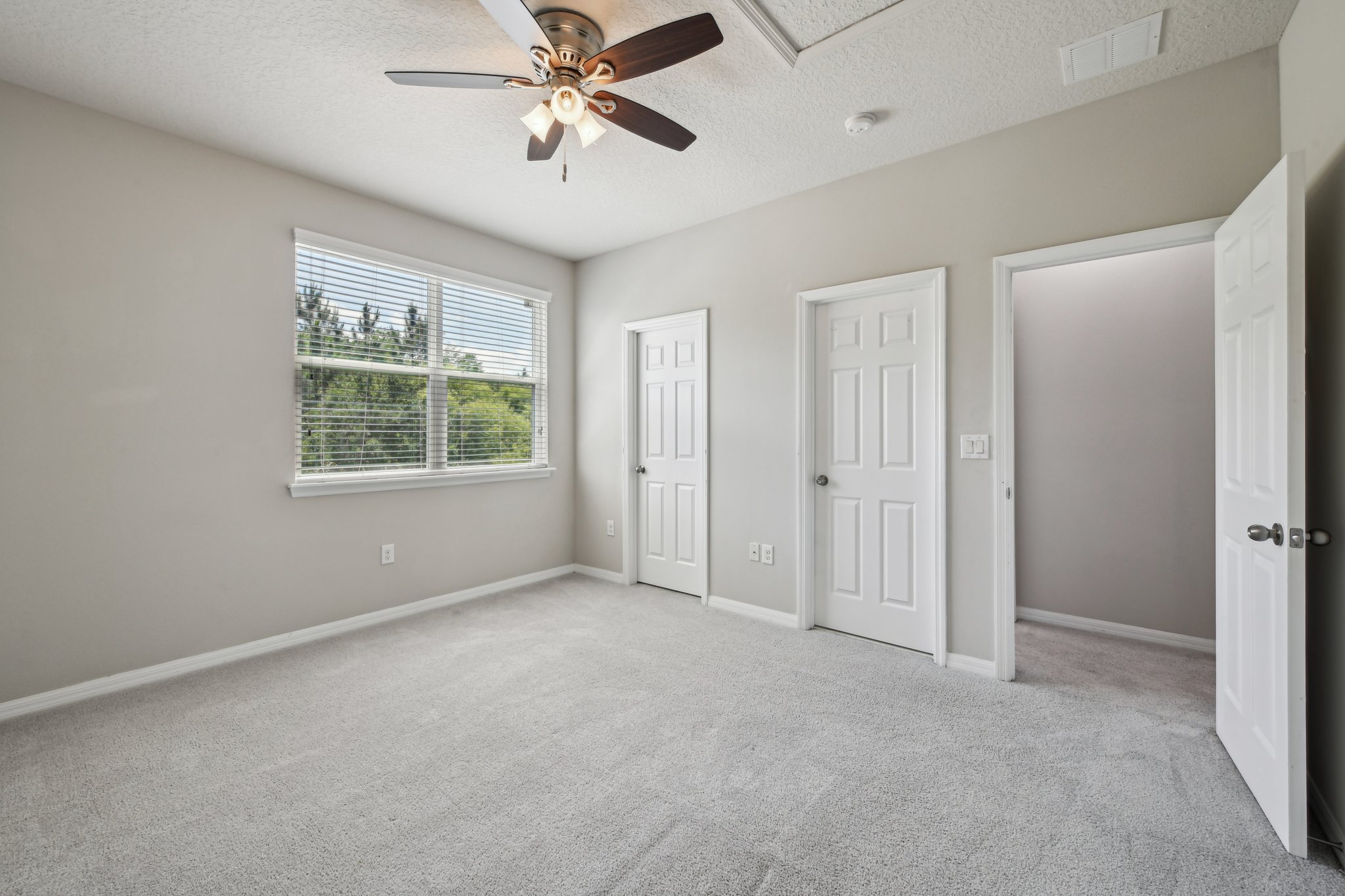 Corkfield Ave-034.jpg
