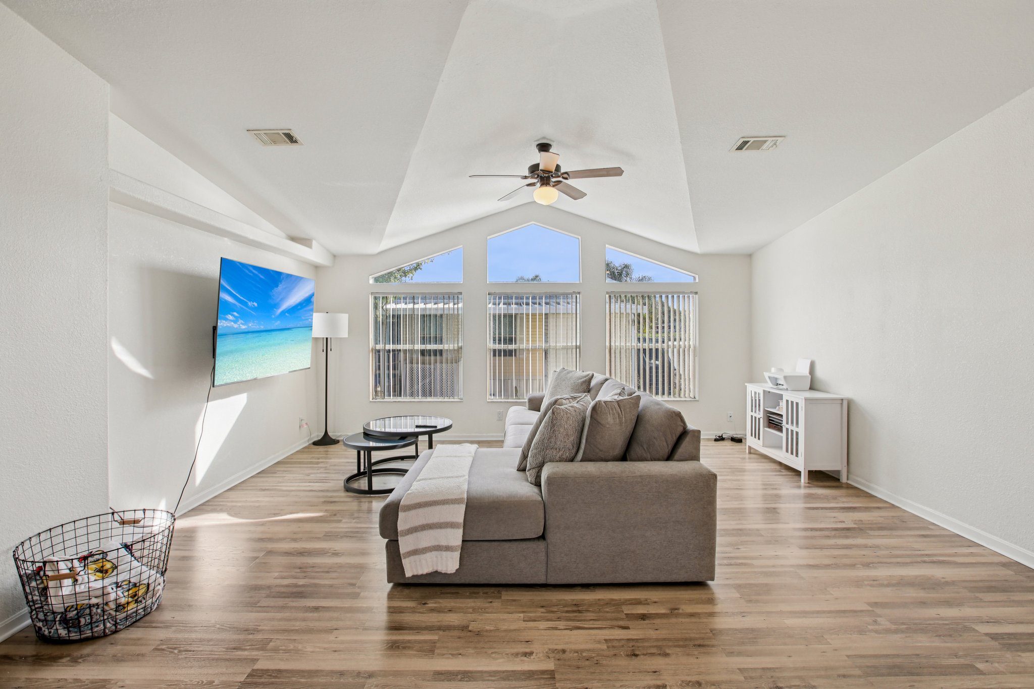 Fantasia Park Way-S1211-033.jpg