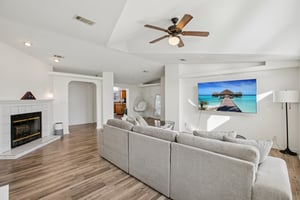 Fantasia Park Way-S1211-031.jpg