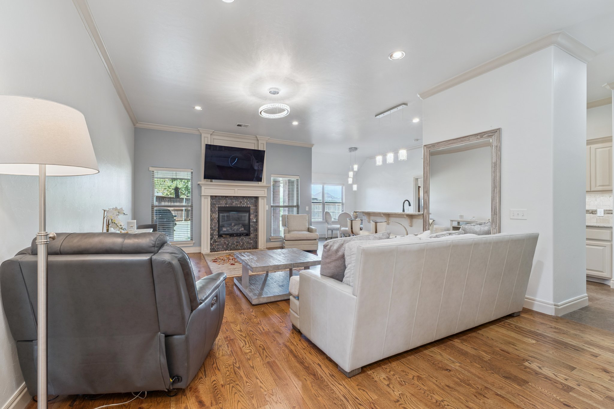 8421 NW 126th St_010.jpg