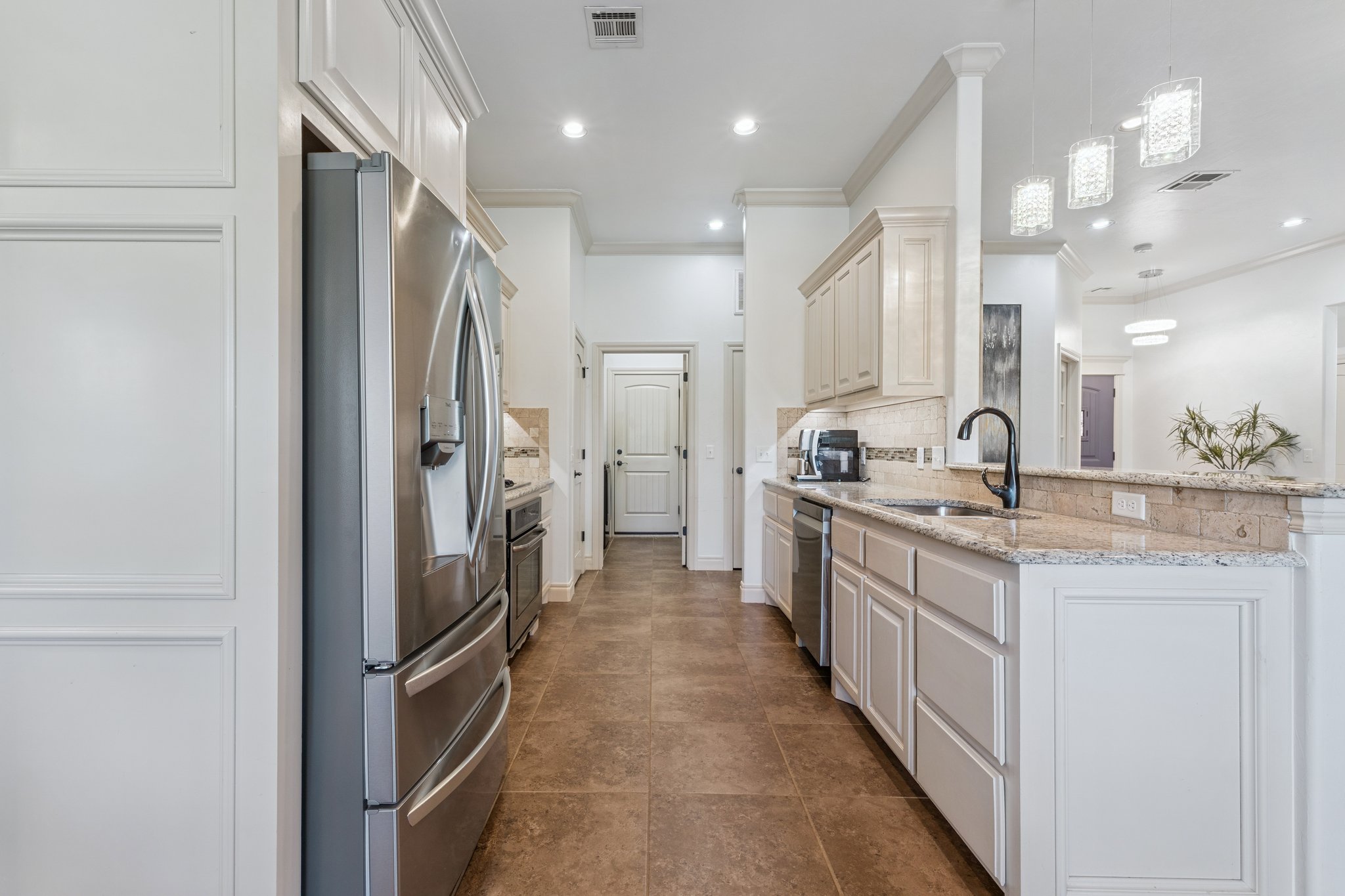 8421 NW 126th St_018.jpg