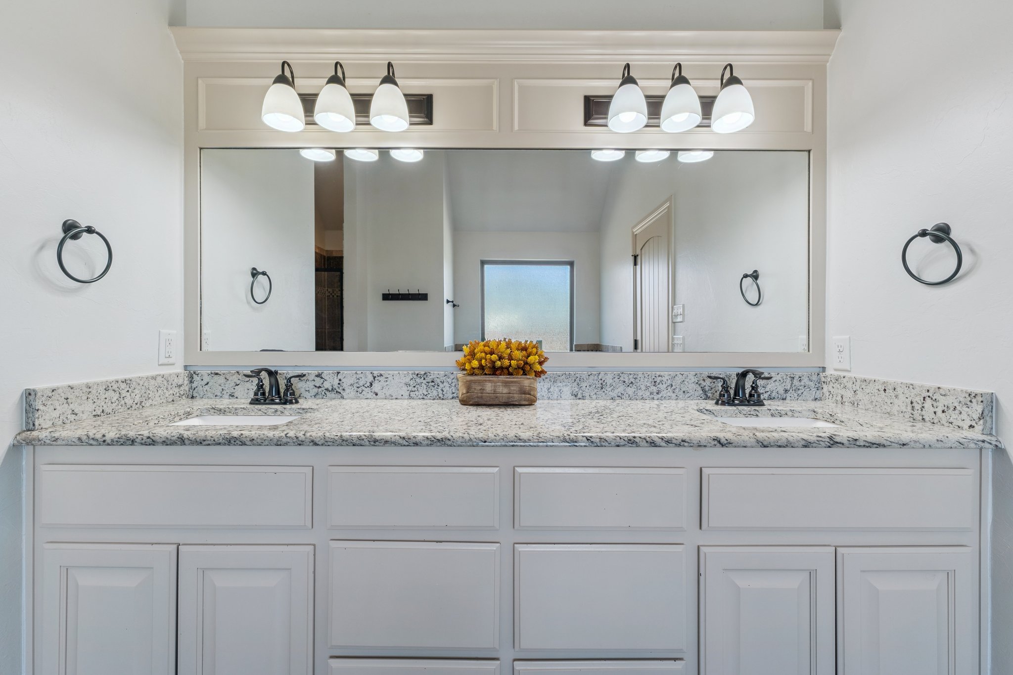 8421 NW 126th St_033.jpg